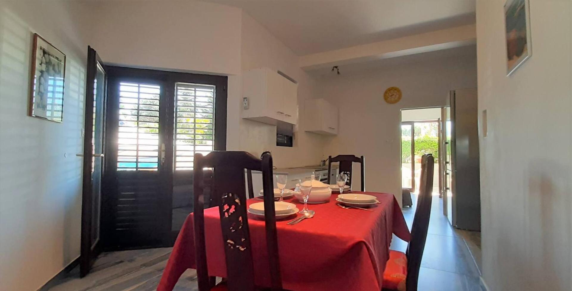 Guest House Helena Close To Beach Krk Town Exterior foto