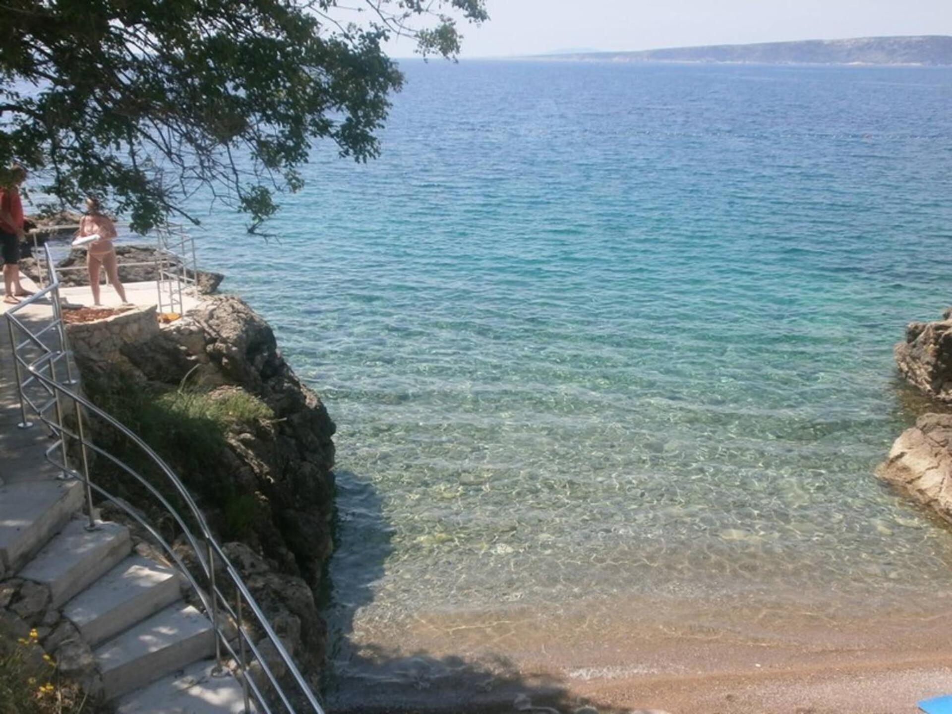 Guest House Helena Close To Beach Krk Town Exterior foto