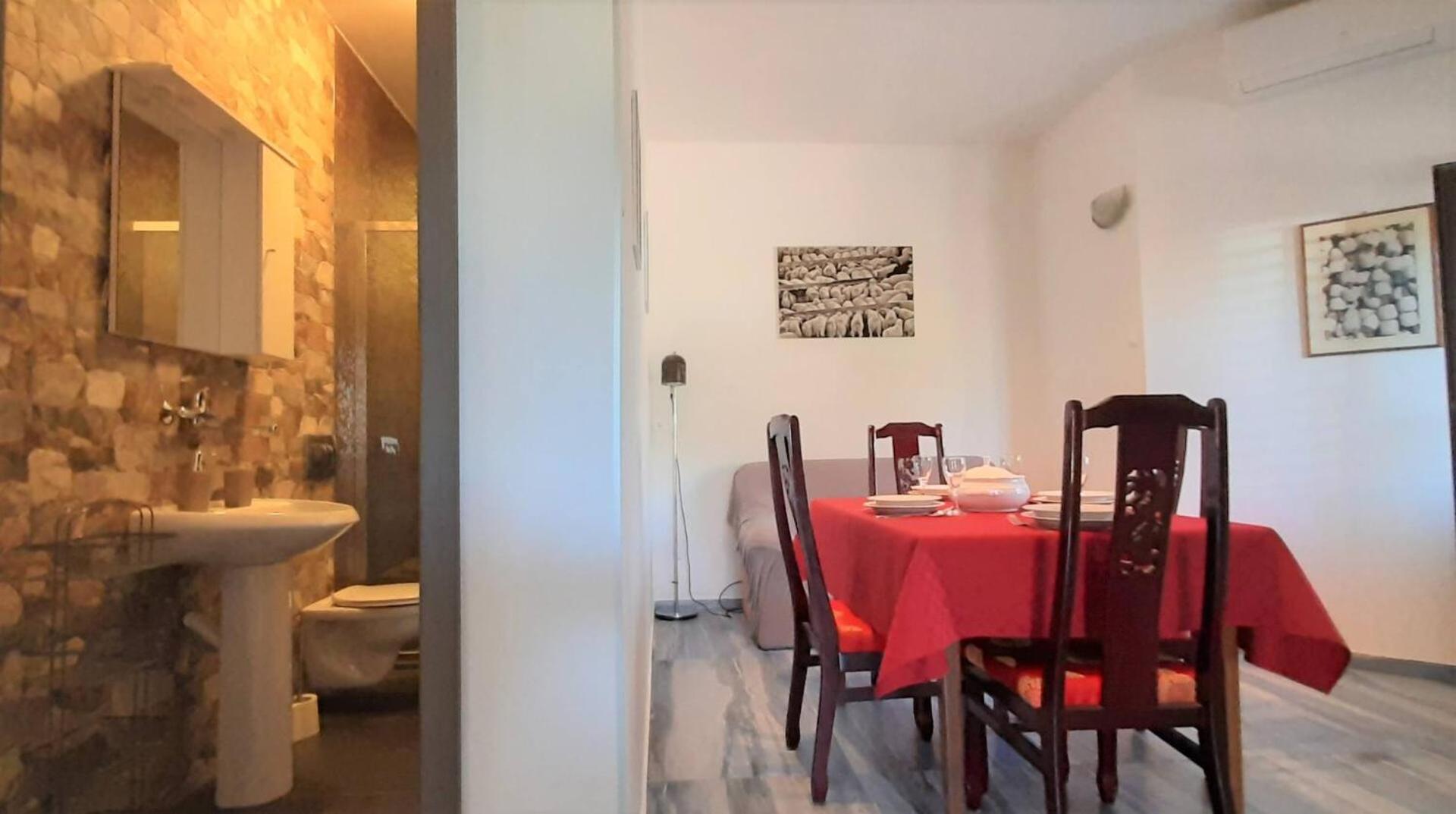 Guest House Helena Close To Beach Krk Town Exterior foto